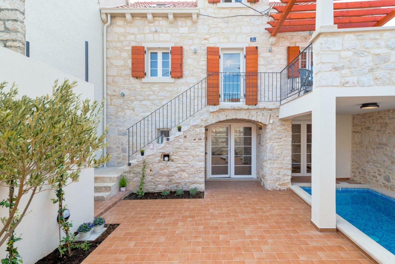 Holiday Home Rocca Supetar Εξωτερικό φωτογραφία
