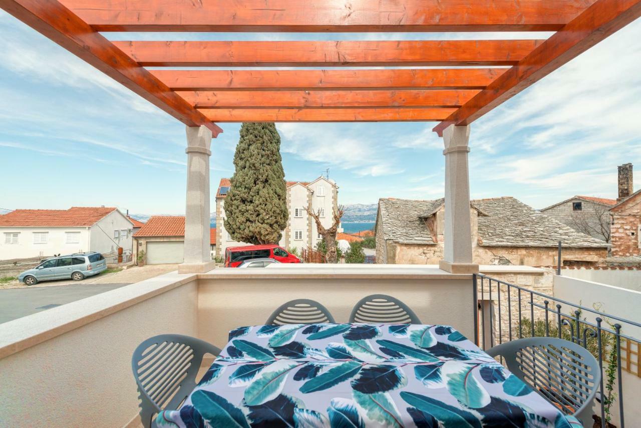Holiday Home Rocca Supetar Εξωτερικό φωτογραφία