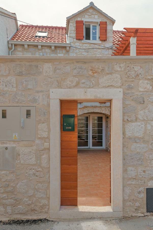 Holiday Home Rocca Supetar Εξωτερικό φωτογραφία